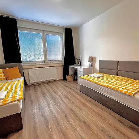 Large 75 M2 Next To Airport - Free Parking *