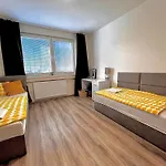 Large 75 M2 Next To Airport - Free Parking *
